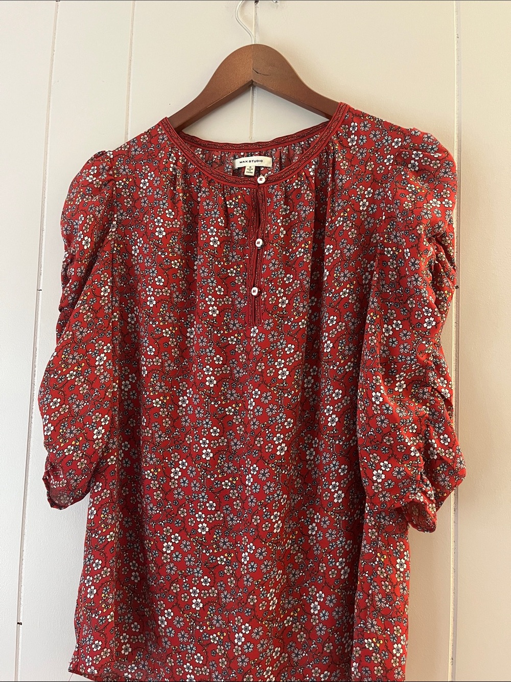 Madewell Red Floral Puff-Sleeve Button-Front Top